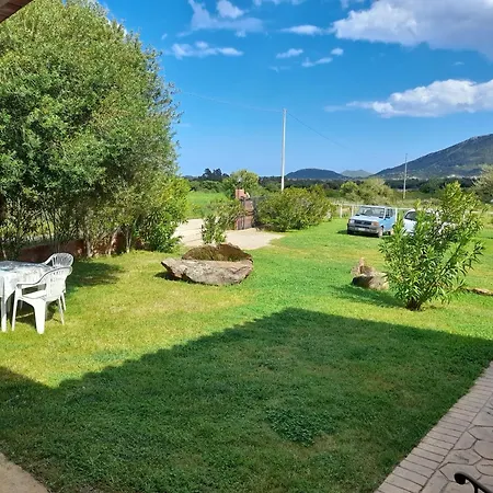 Affitta L'oleandro * Torpè