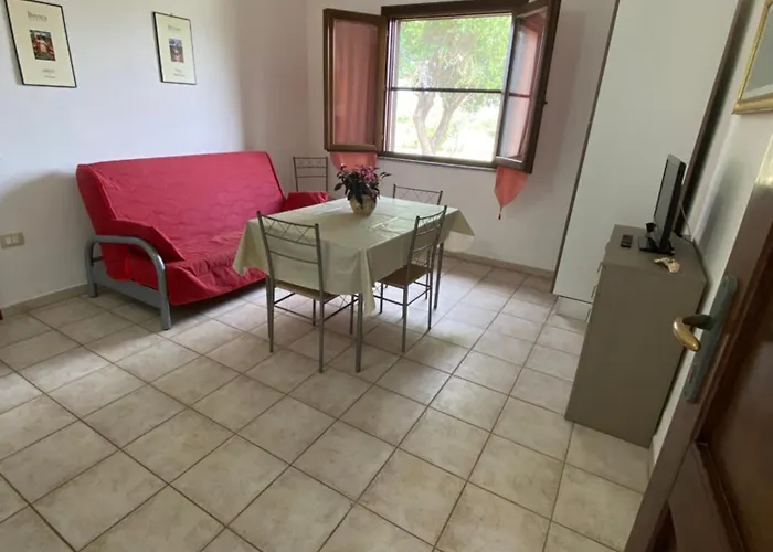 Affitta L'oleandro Torpe